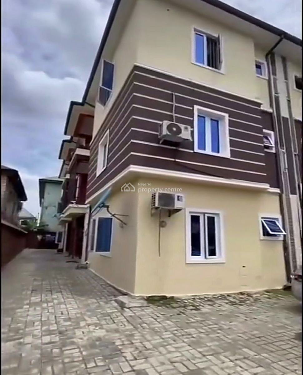 Newly Built 6 Units of 2 Bedroom Apartments, Nwuigwe Off Alcon Road, Woji, Port Harcourt, Rivers, Block of Flats for Sale