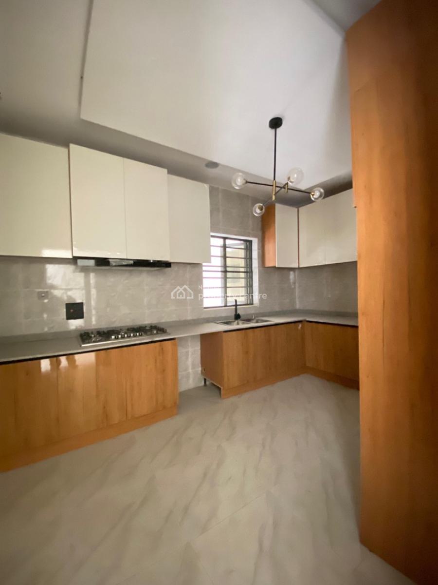 Capacious 3 Bedroom Serviced Apartment, Ikate, Lekki, Lagos, Flat / Apartment for Sale