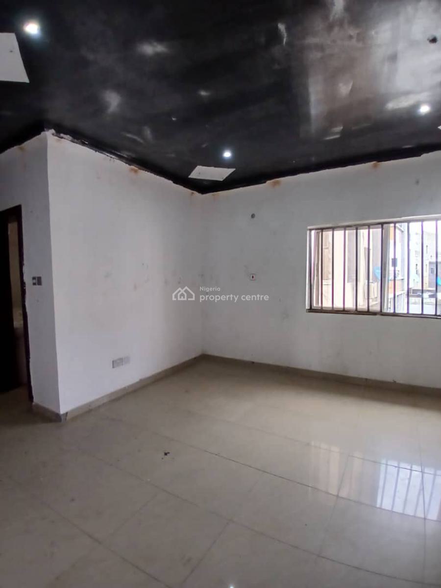 Sumptuous  4 Units of 5 Bedroom Terrace Duplexes (each on 3floors), Agungi, Lekki, Lagos, House for Sale