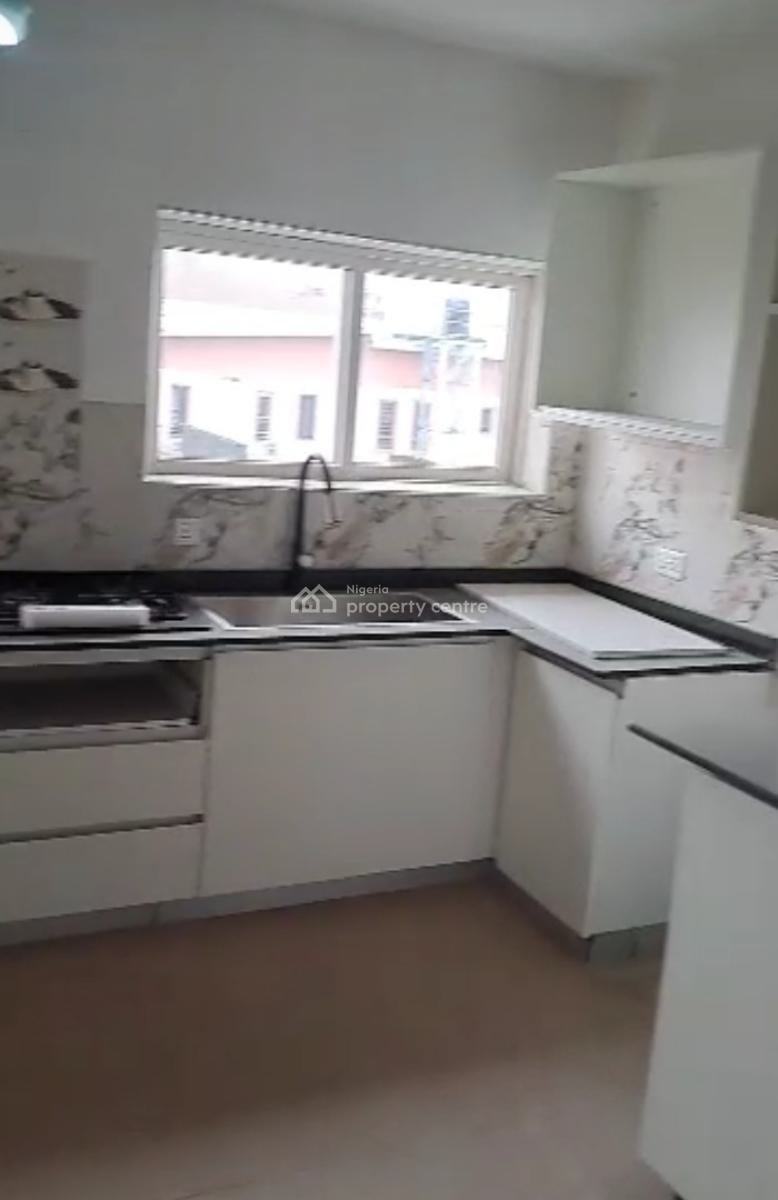 Classic 4 Bedroom Flat    Classic Penthouse Massive  Site Out Views ,,, Oniru, Victoria Island (vi), Lagos, Flat / Apartment for Sale