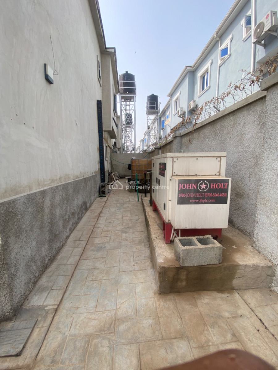 Luxury 8 Rooms Hotel /apartment in a Secured Estate , Tarred Road, Gaduwa, Abuja, Detached Duplex for Sale