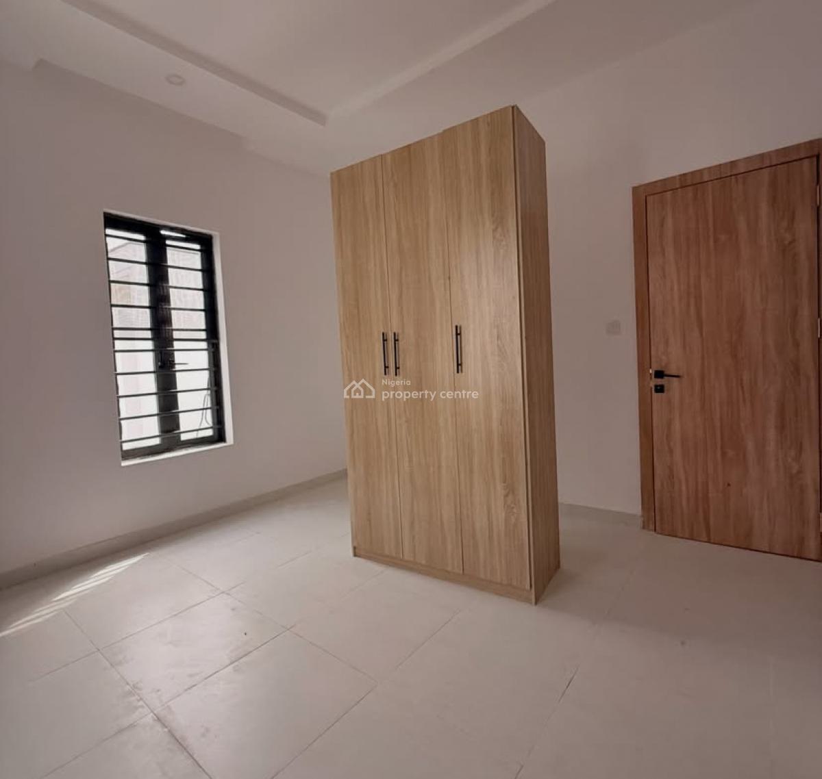 Well Built 1 Bedroom Apartment, Chevron, Lekki, Lagos, House for Rent