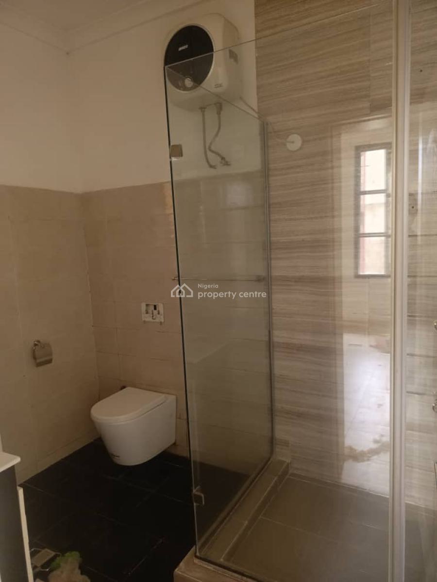 4 Bedroom Terrace in Oniru Victoria Island  4 People in The Compound., Oniru, Victoria Island (vi), Lagos, Terraced Duplex for Sale