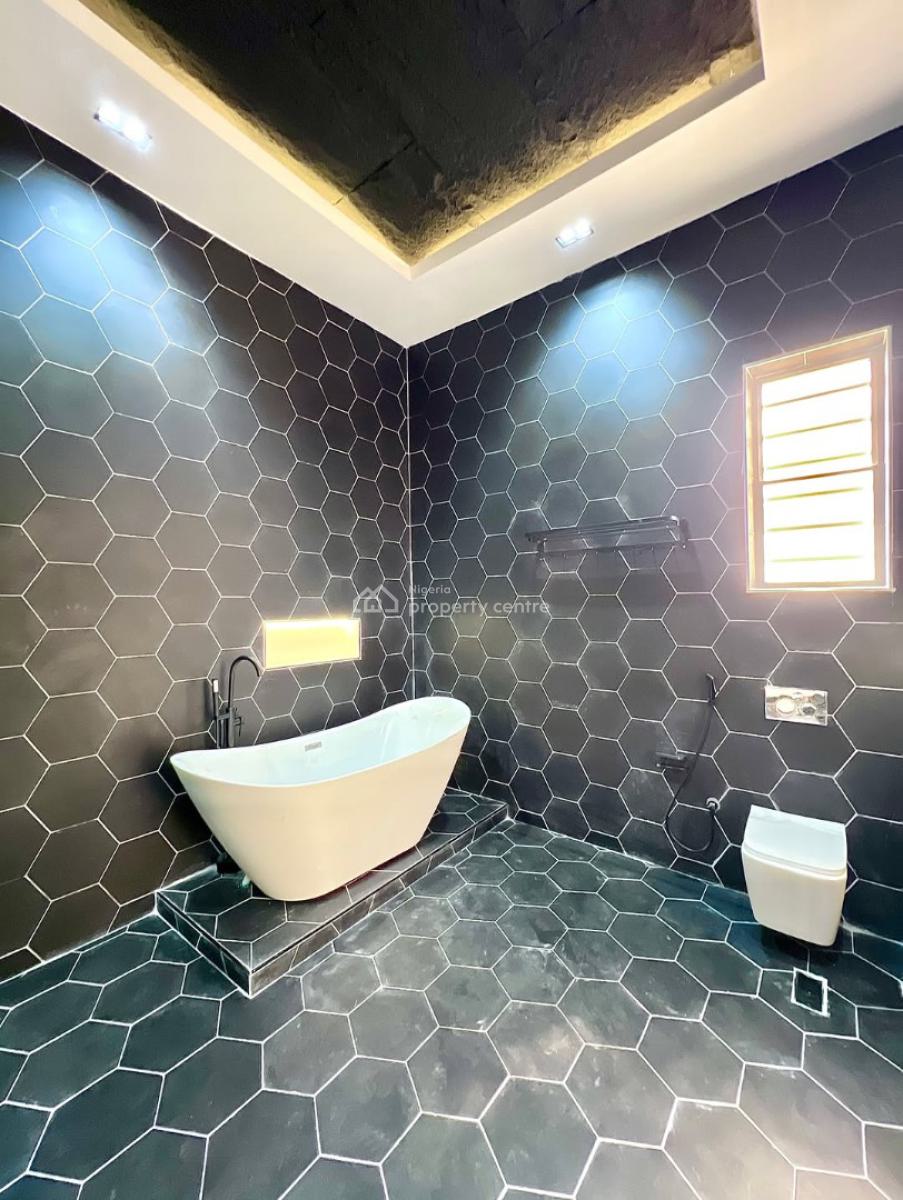 Stunning 5 Bedroom Fully Detached Home, Lekki Phase 1, Lekki, Lagos, Detached Duplex for Sale