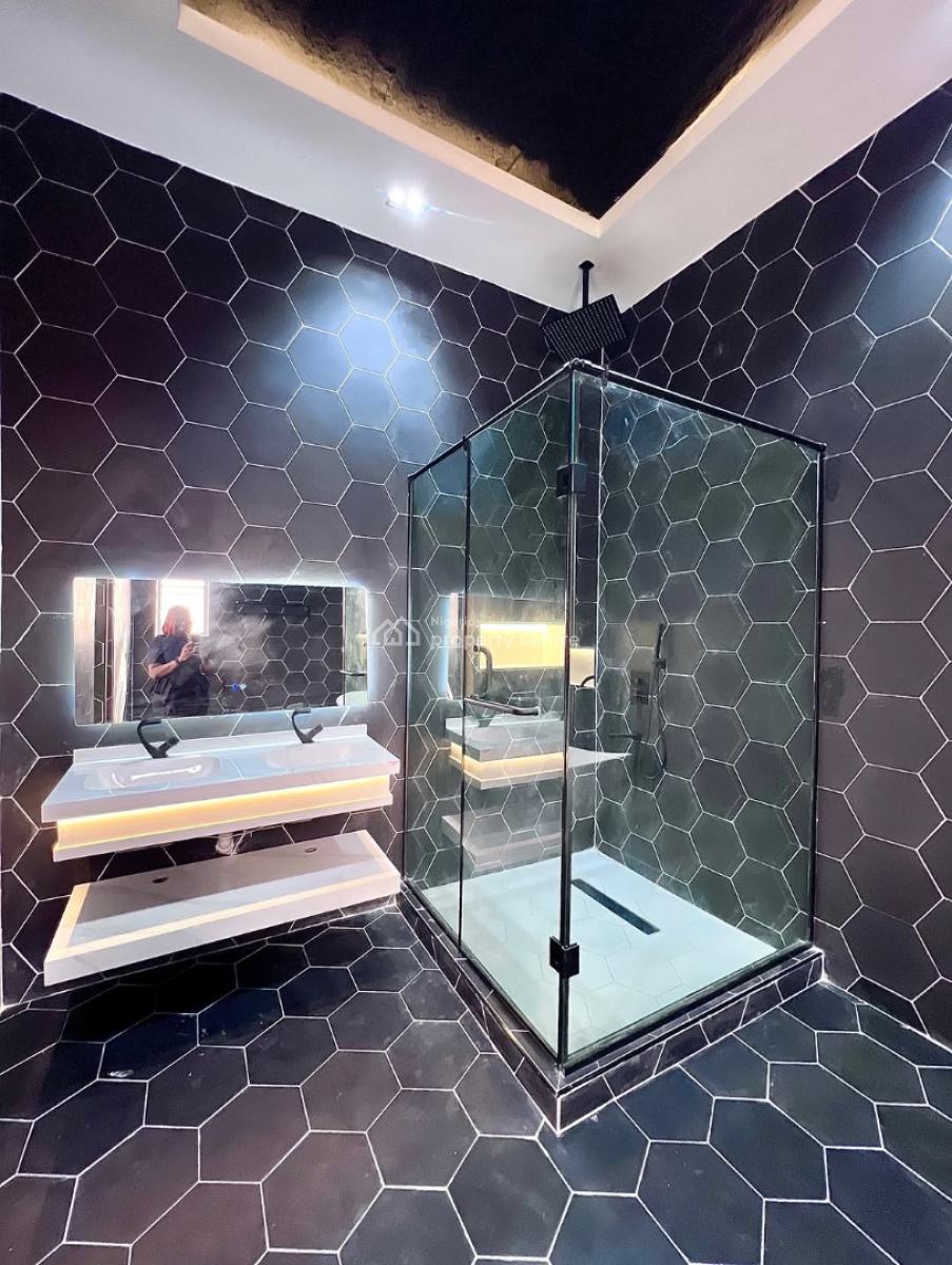 Stunning 5 Bedroom Fully Detached Home, Lekki Phase 1, Lekki, Lagos, Detached Duplex for Sale