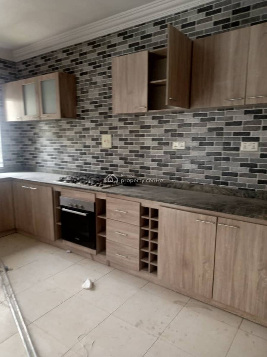 4 Bedroom Terrace in Oniru Victoria Island. Rt #30m Service Charge #, Oniru, Victoria Island (vi), Lagos, Terraced Duplex for Rent