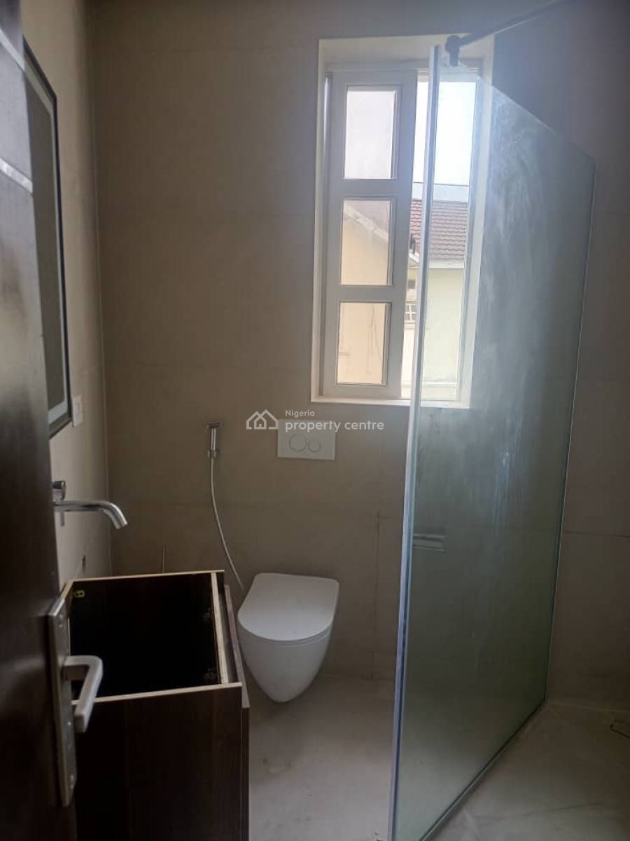 4 Bedroom Terrace in Oniru Victoria Island. Rt #30m Service Charge #, Oniru, Victoria Island (vi), Lagos, Terraced Duplex for Rent