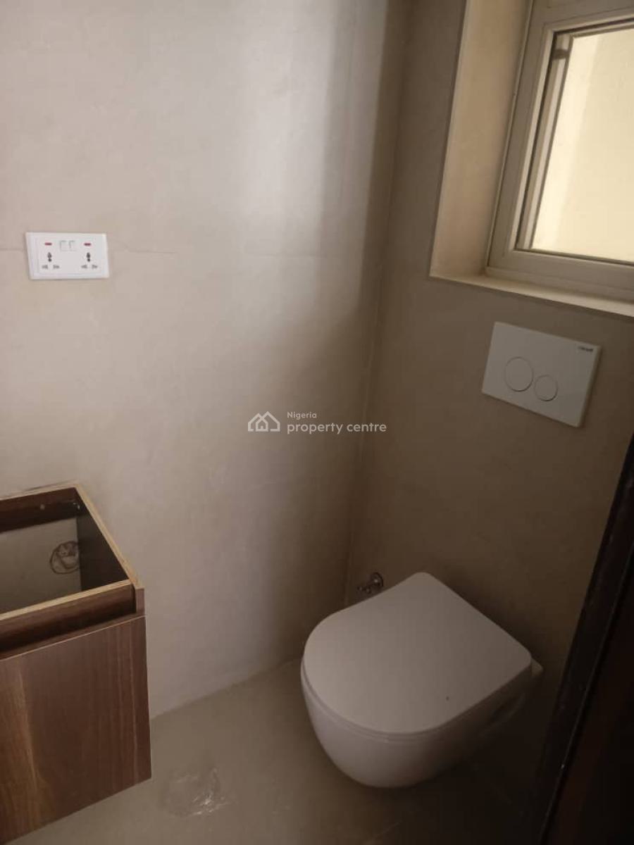 4 Bedroom Terrace in Oniru Victoria Island. Rt #30m Service Charge #, Oniru, Victoria Island (vi), Lagos, Terraced Duplex for Rent