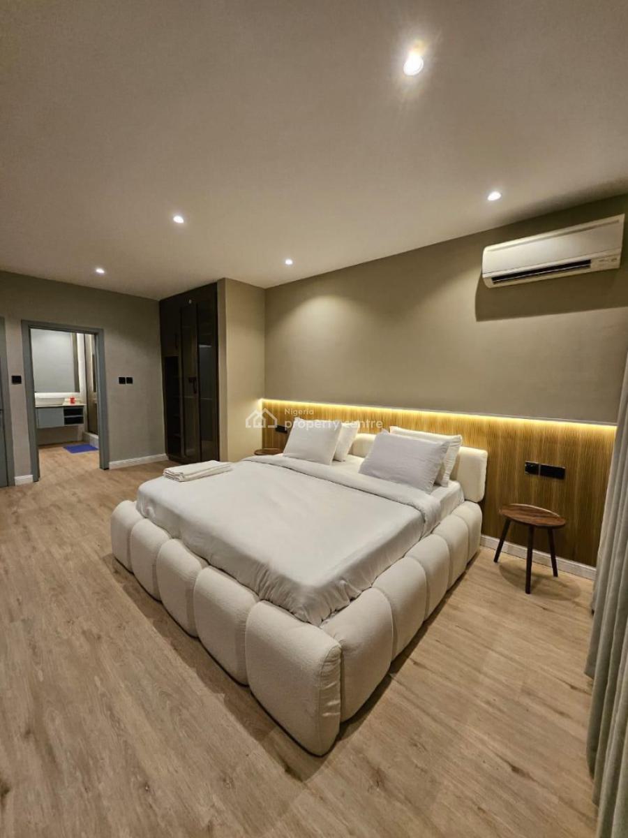 Luxury 2 Bedroom Waterfront Apartment, Lekki Phase 1, Lekki, Lagos, Flat / Apartment Short Let