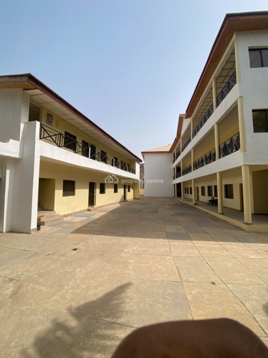 18 Rooms Suit Suitable for School /offices Any Commercial Purposes, Jabi, Abuja, Flat / Apartment for Rent