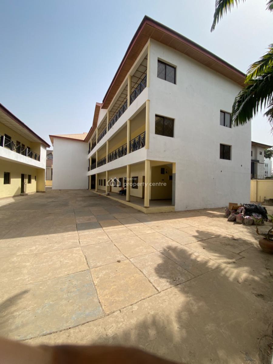 18 Rooms Suit Suitable for School /offices Any Commercial Purposes, Jabi, Abuja, Flat / Apartment for Rent