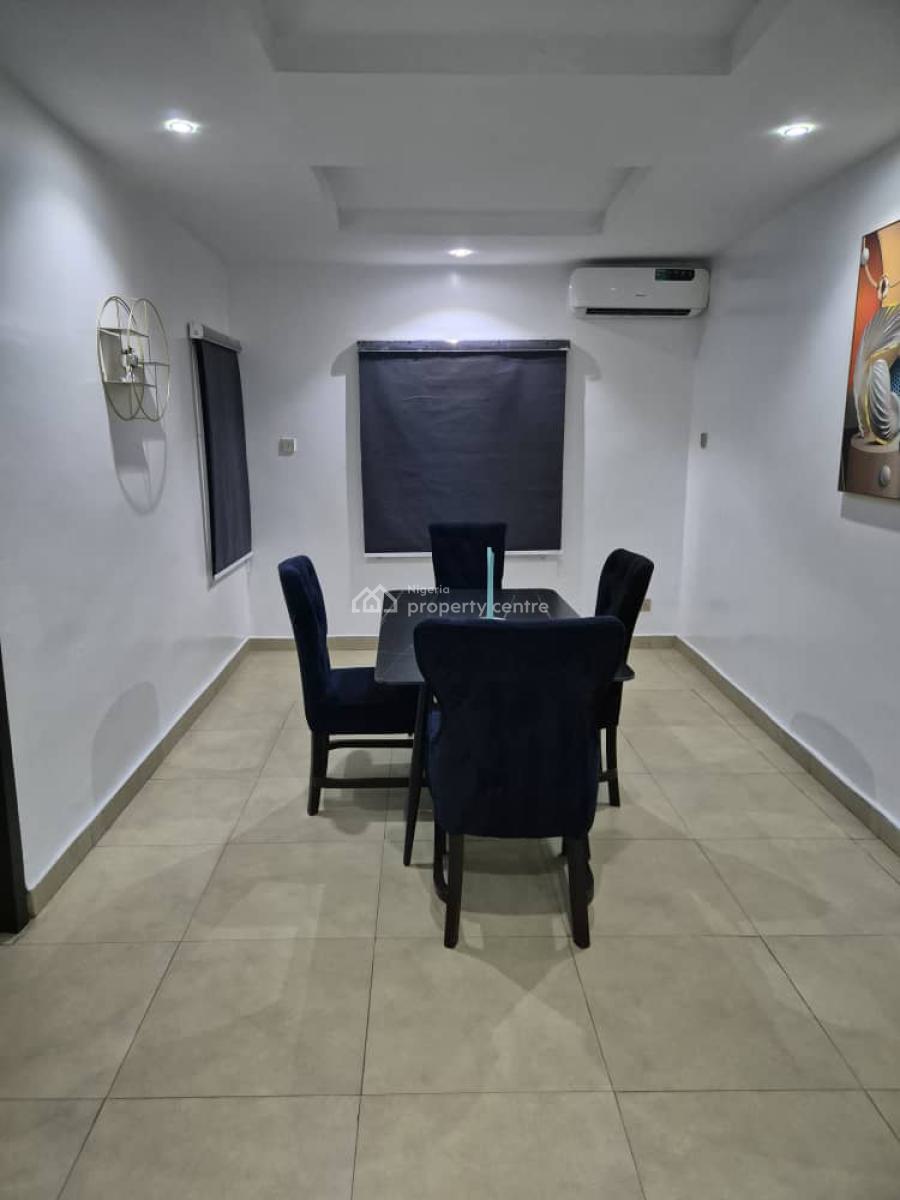 3 Bedroom Apartment, Magodo Phase 2, Magodo, Lagos, Flat / Apartment Short Let