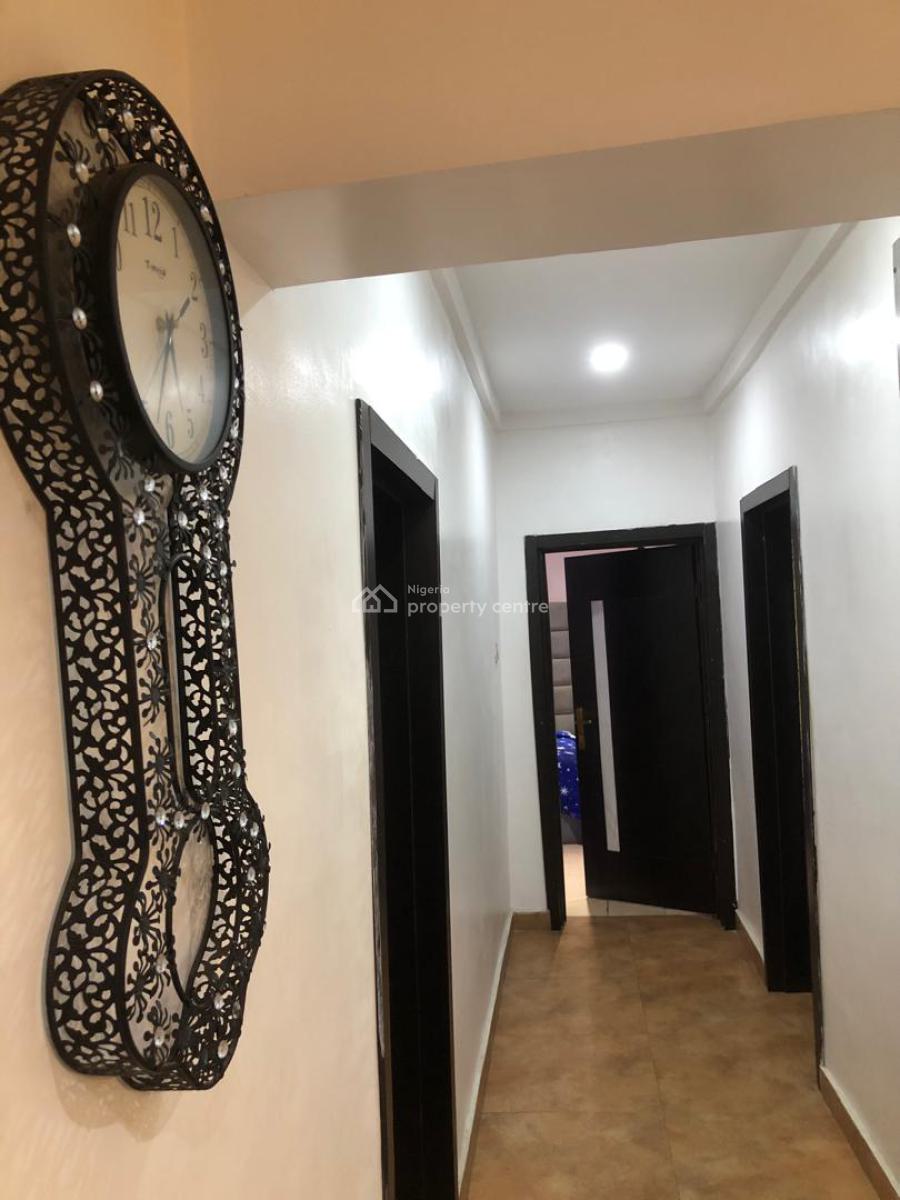 3 Bedroom Apartment, Magodo Phase 2, Magodo, Lagos, Flat / Apartment Short Let