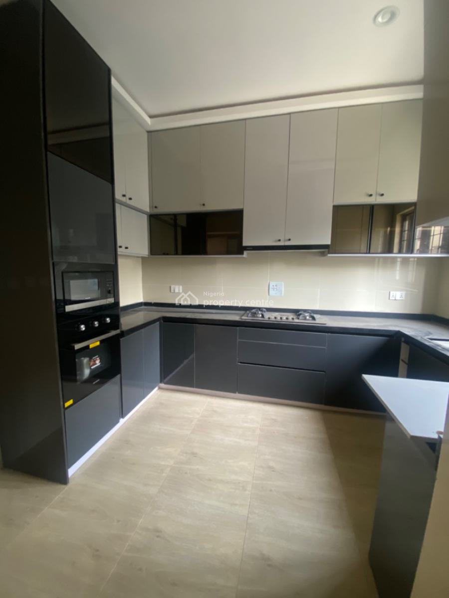 Luxury 3 Bedroom Flat , Brand New in a Secured Estate, Life Camp, Abuja, Flat / Apartment for Sale