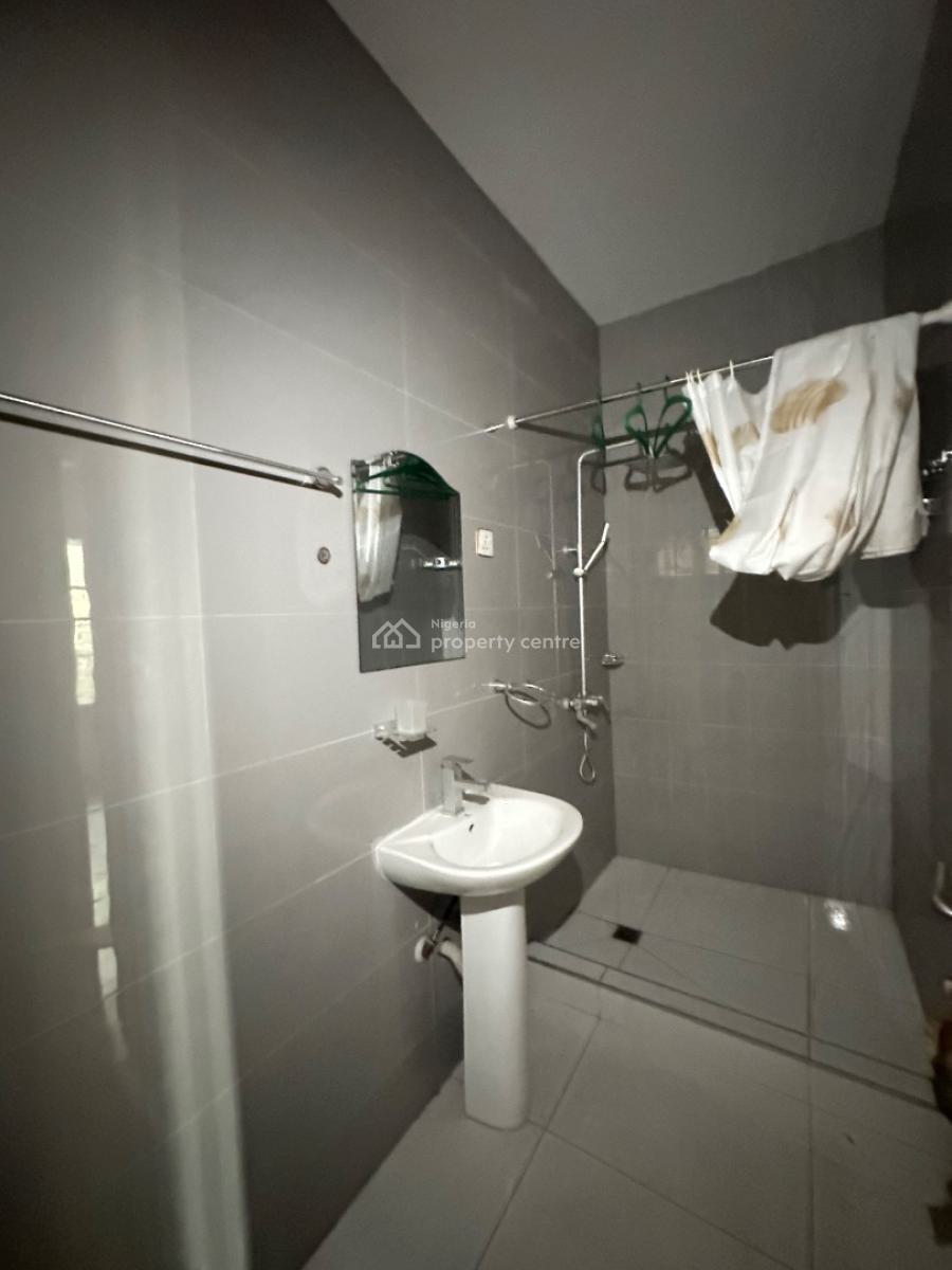 Massive 3 Bedroom Flat, Ikate, Lekki, Lagos, Flat / Apartment for Rent