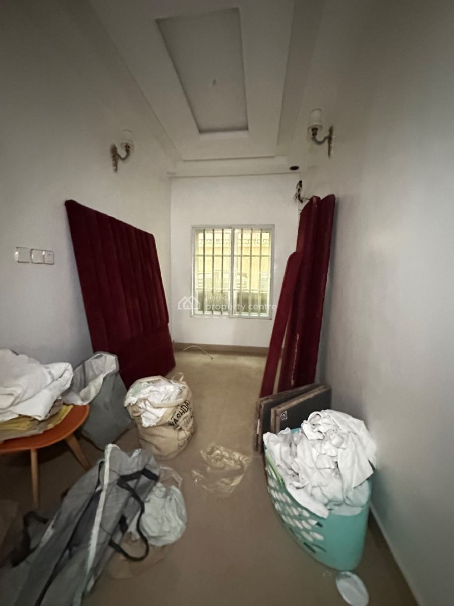 Standard 2 Bedroom Flat, Ikate, Lekki, Lagos, Flat / Apartment for Rent