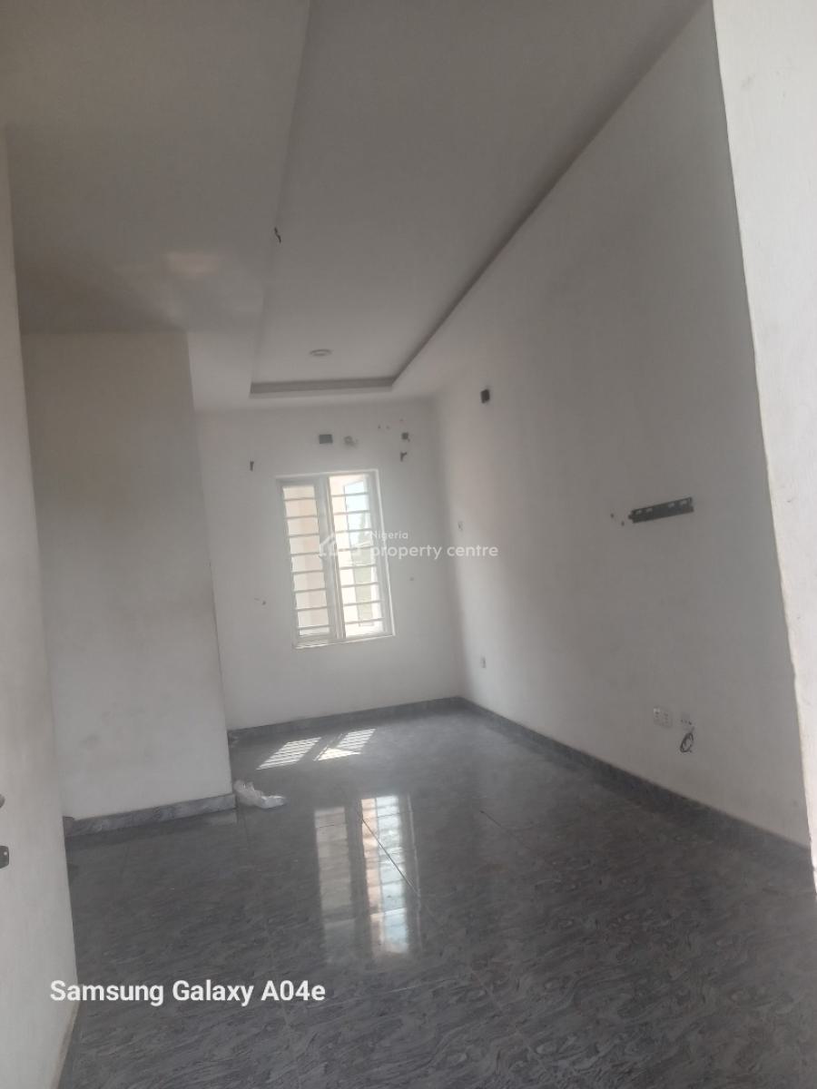 Spacious Lovely Fine 2bedroom Flat Upstairs, Unity Estate Badore Ajah Lagos, Badore, Ajah, Lagos, Flat / Apartment for Rent