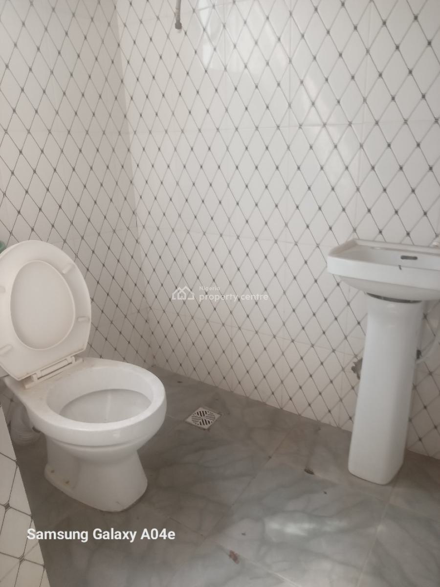 Spacious Lovely Fine 2bedroom Flat Upstairs, Unity Estate Badore Ajah Lagos, Badore, Ajah, Lagos, Flat / Apartment for Rent