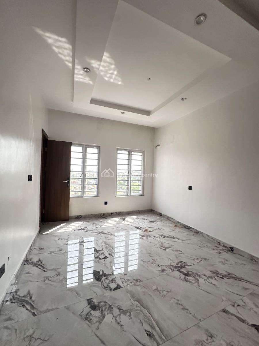 Clean & Spacious 3 Bedroom Flat with Elevator & Swimming Pool, Ikate, Lekki, Lagos, Flat / Apartment for Rent