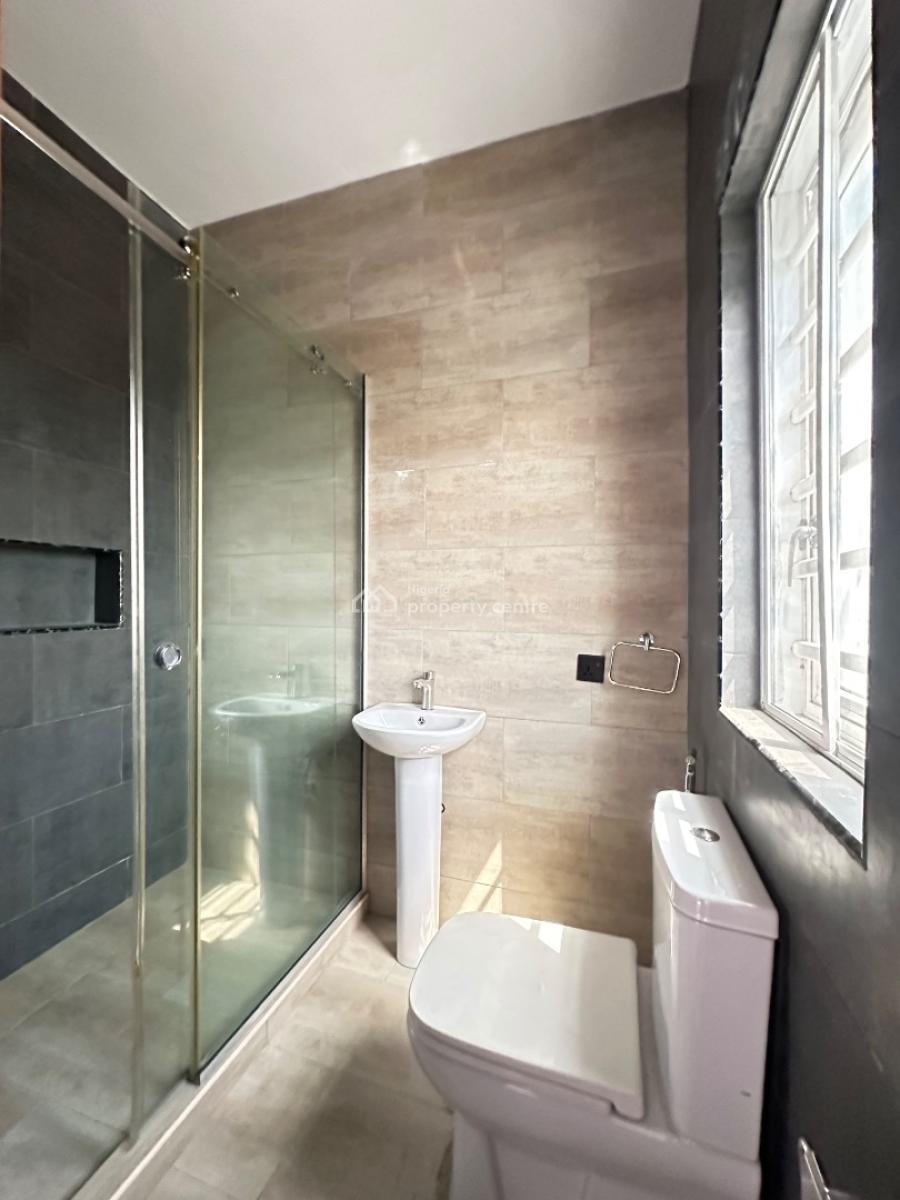 Clean & Spacious 3 Bedroom Flat with Elevator & Swimming Pool, Ikate, Lekki, Lagos, Flat / Apartment for Rent