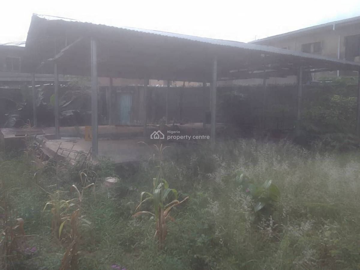 6flats of 3units 3bedroom & 2units 2bedroom Flats on 2 and Half Plots, Owutu Ishawo Road Via Agric Bus Stop Ikorodu, Isawo, Ikorodu, Lagos, Block of Flats for Sale