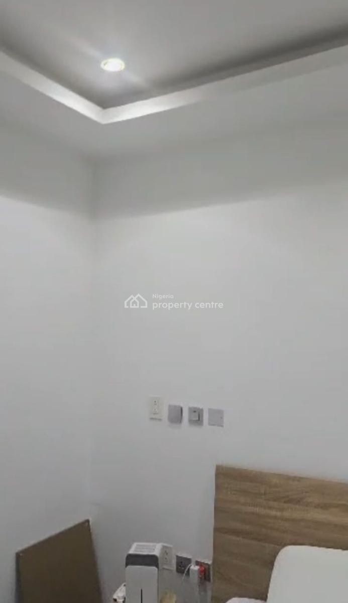 a Ground Floor Well Furnished 2 Bedroom [video Available on Request], 2nd Avenue Estate [abacha Estate], Ikoyi, Lagos, Flat / Apartment for Sale