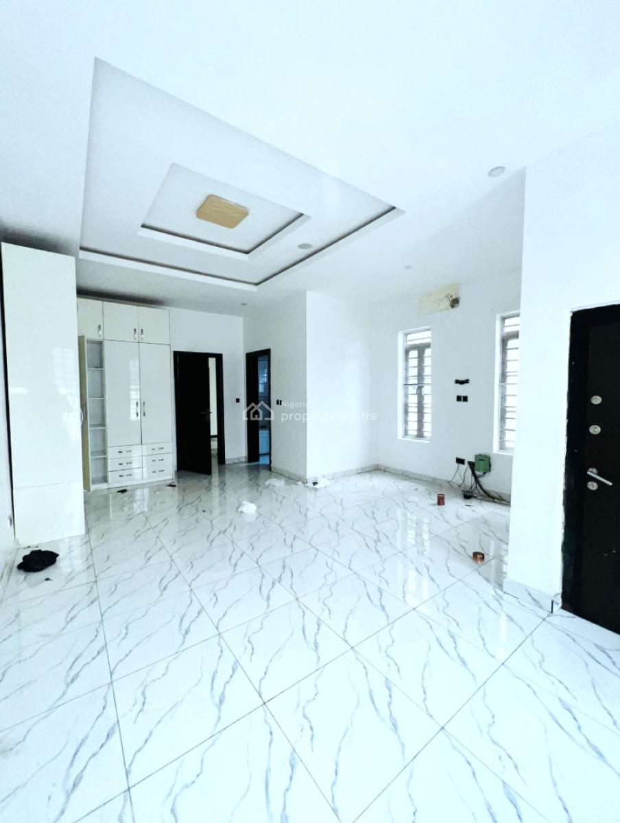 Well Maintained 4 Bedroom Duplex, Osapa, Lekki, Lagos, Semi-detached Duplex for Rent