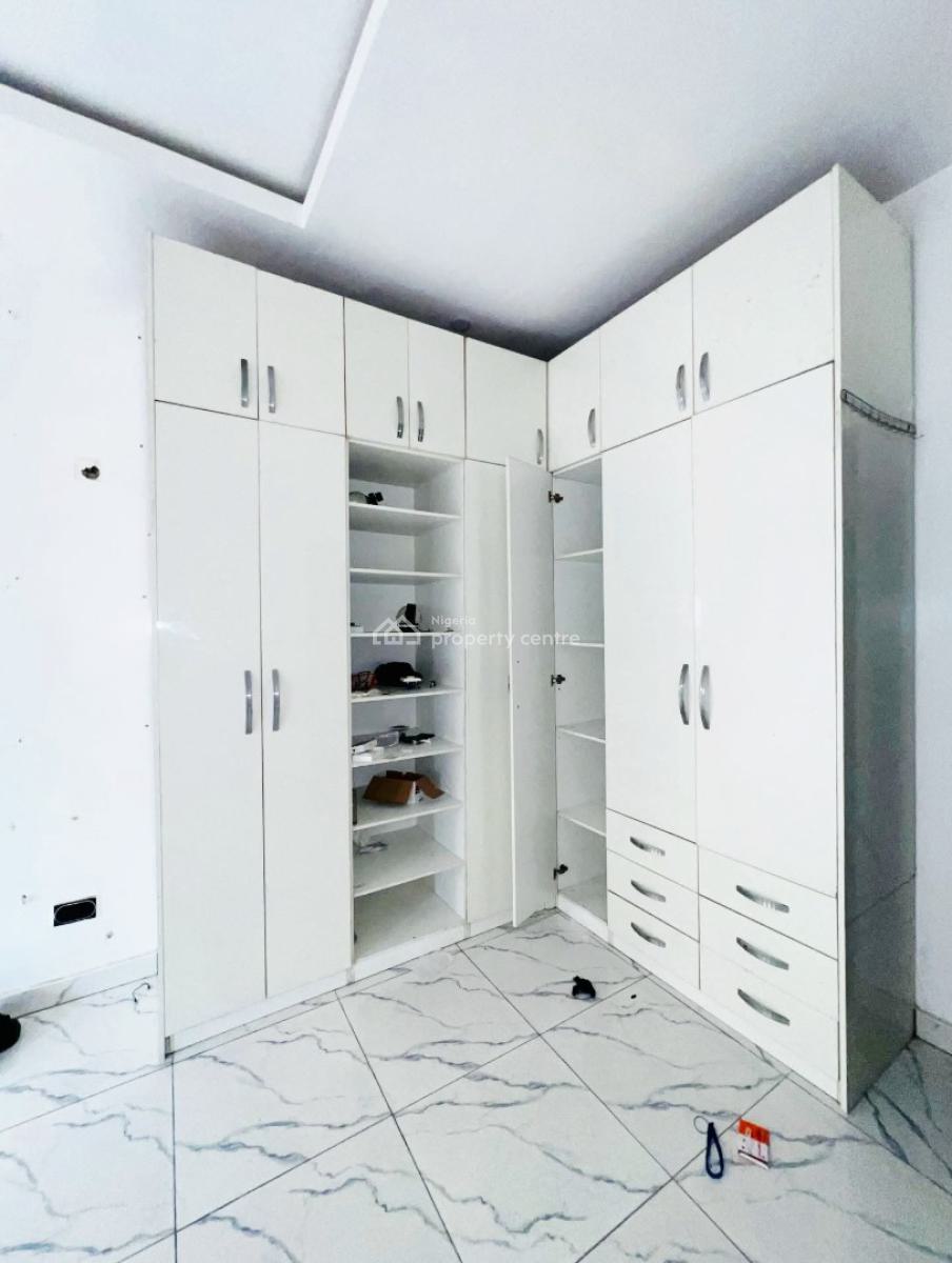 Well Maintained 4 Bedroom Duplex, Osapa, Lekki, Lagos, Semi-detached Duplex for Rent