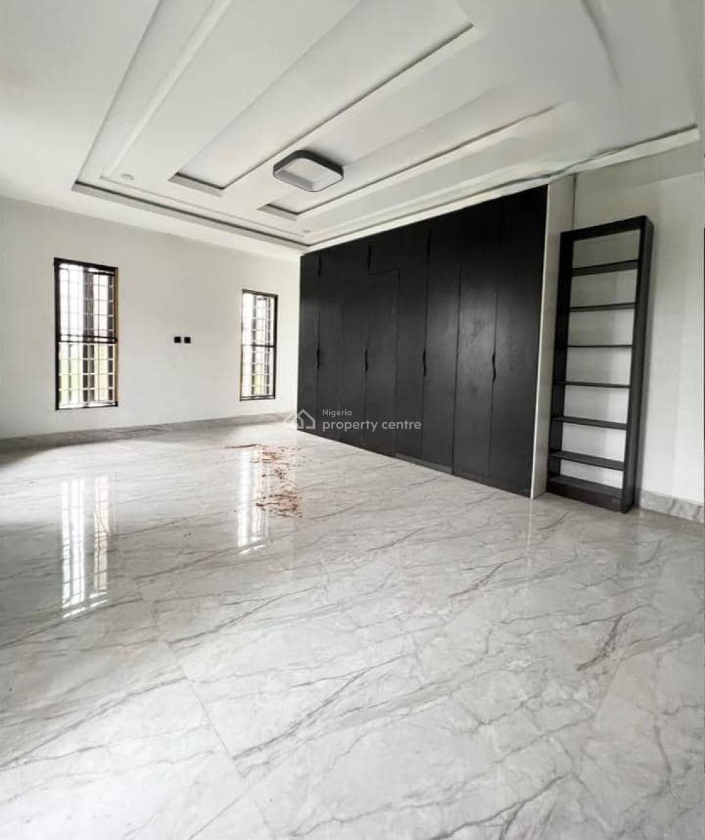 Luxury  2bedroom  Flat, Abraham Adesanya, Ajah, Lagos, Flat / Apartment for Rent