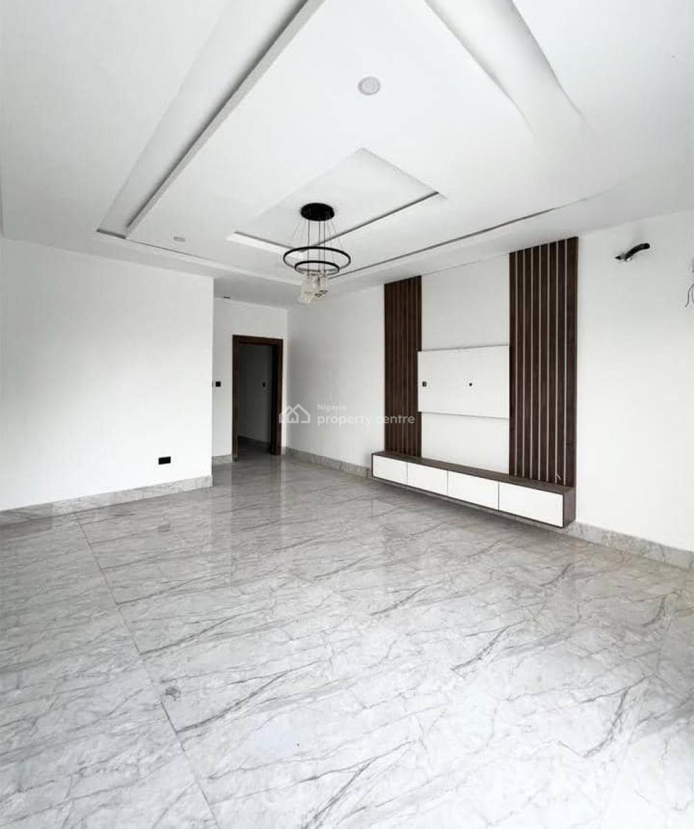 Luxury  2bedroom  Flat, Abraham Adesanya, Ajah, Lagos, Flat / Apartment for Rent