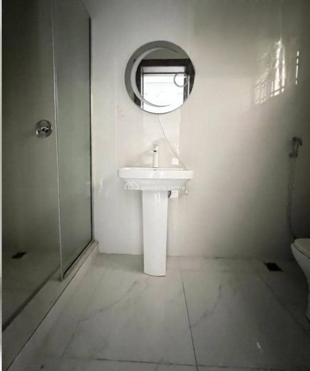 Luxury  2bedroom  Flat, Abraham Adesanya, Ajah, Lagos, Flat / Apartment for Rent