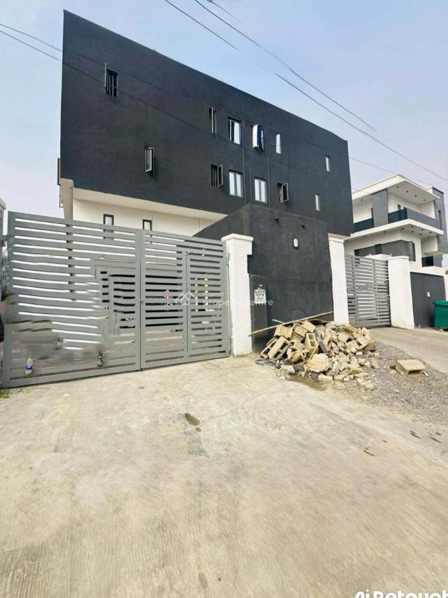Fully Serviced 3-bedroom Maisonette with Bq, Lekki Phase 1, Lekki, Lagos, Flat / Apartment for Rent