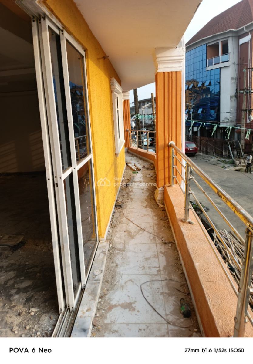 Executive and Luxury Brand New 3 Bedrooms, All Ensuit, Off Fashoro Street, By Cole Street, Ojuelegba, Surulere, Lagos, Flat / Apartment for Rent