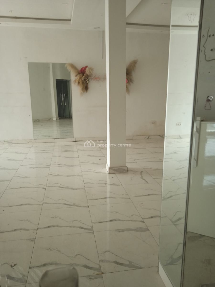 50sqm Showroom in 1st Floor, Wuse Ii Hot Spot, Wuse 2, Abuja, Shop for Rent