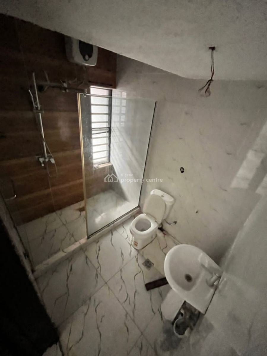 Standard Upstairs Bedroom Inside a Shared Apartment { Video}, Thomas Estate, Ajah, Lagos, Self Contain (single Rooms) for Rent