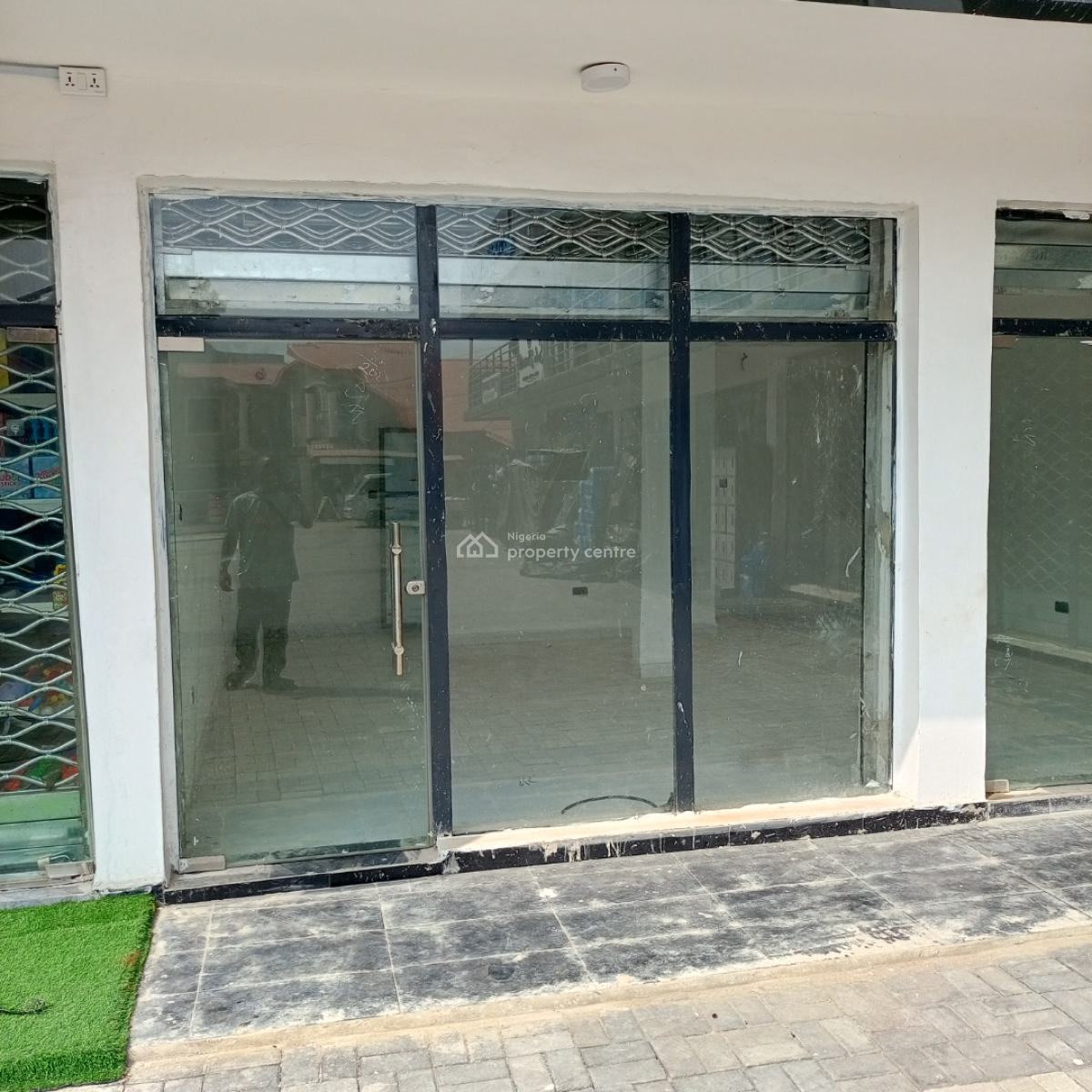 a Sharp Shop at Thomas Estate with 2 Private Toilet, Thomas Estate Ajah-lekki, Ajah, Lagos, Shop for Sale