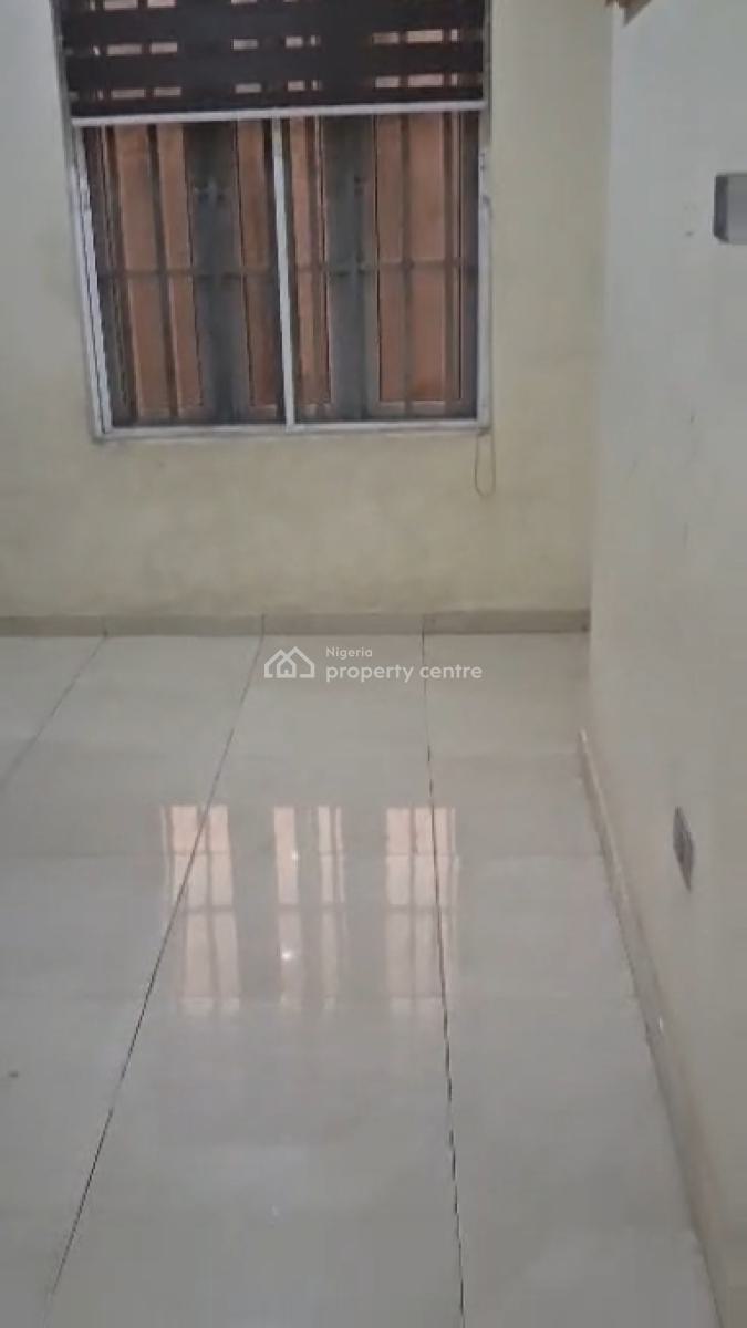 Well Maintained 3bedroom Flat, Ologunfe, Awoyaya, Ibeju Lekki, Lagos, Flat / Apartment for Rent