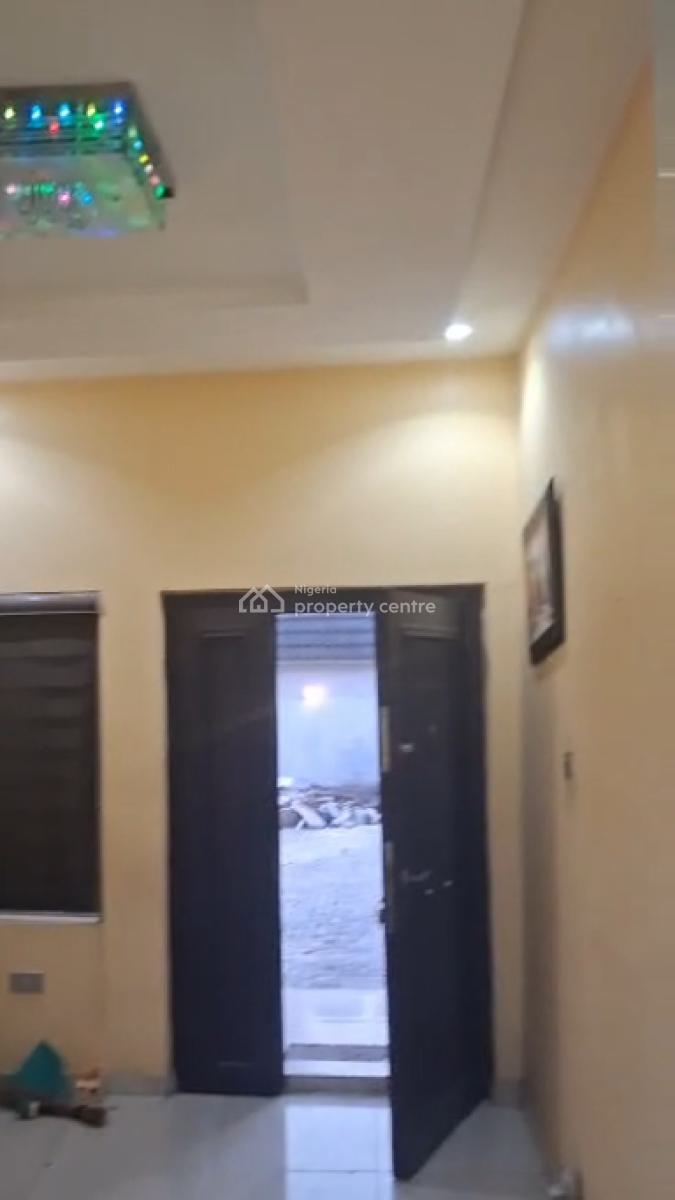 Well Maintained 3bedroom Flat, Ologunfe, Awoyaya, Ibeju Lekki, Lagos, Flat / Apartment for Rent