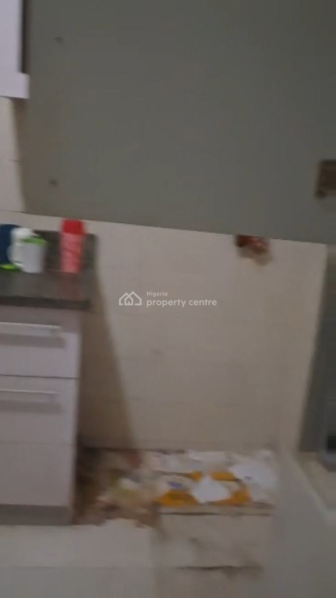 Well Maintained 3bedroom Flat, Ologunfe, Awoyaya, Ibeju Lekki, Lagos, Flat / Apartment for Rent