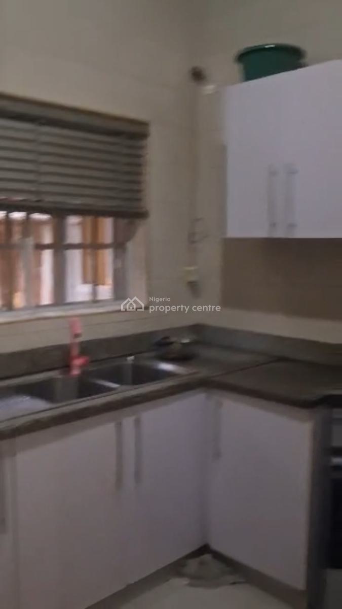 Well Maintained 3bedroom Flat, Ologunfe, Awoyaya, Ibeju Lekki, Lagos, Flat / Apartment for Rent