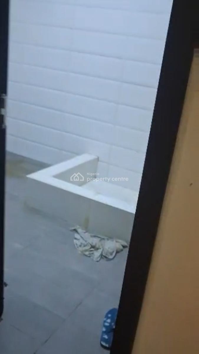 Well Maintained 3bedroom Flat, Ologunfe, Awoyaya, Ibeju Lekki, Lagos, Flat / Apartment for Rent