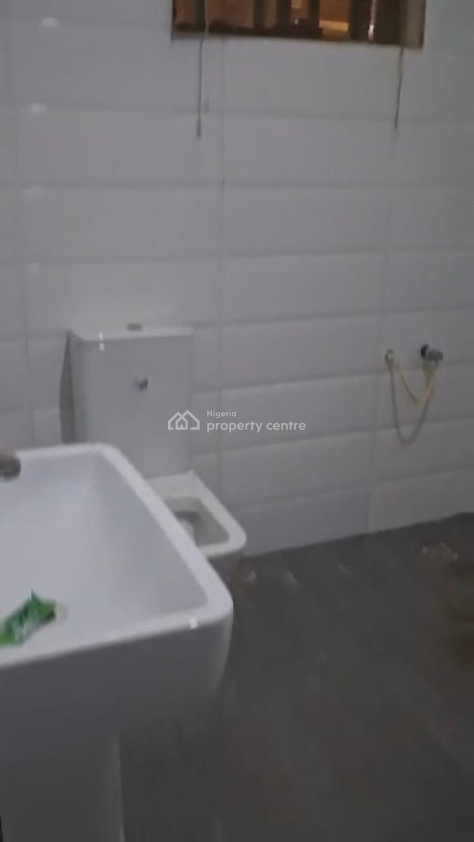 Well Maintained 3bedroom Flat, Ologunfe, Awoyaya, Ibeju Lekki, Lagos, Flat / Apartment for Rent