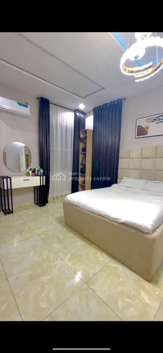 Spacious Masters Bedroom in a Serene Location, Royal Pine Gate 3, Orvhid Riad, Lekki, Lagos, Lekki, Lagos, Self Contain (single Rooms) for Rent