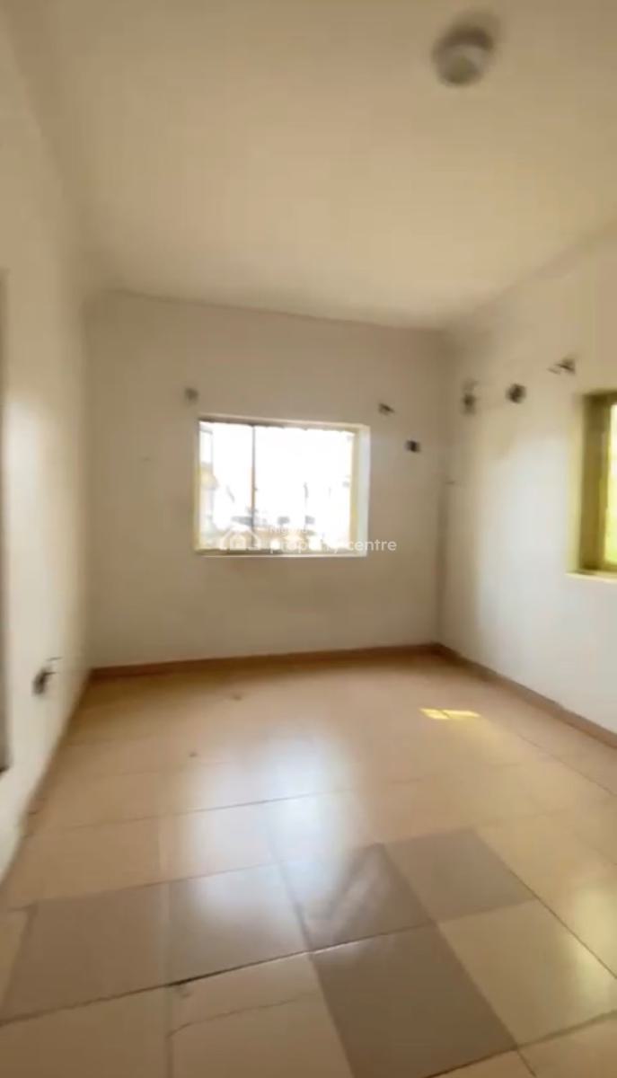 Lovely 2 Bedroom Flat, Agungi, Lekki, Lagos, Flat / Apartment for Rent