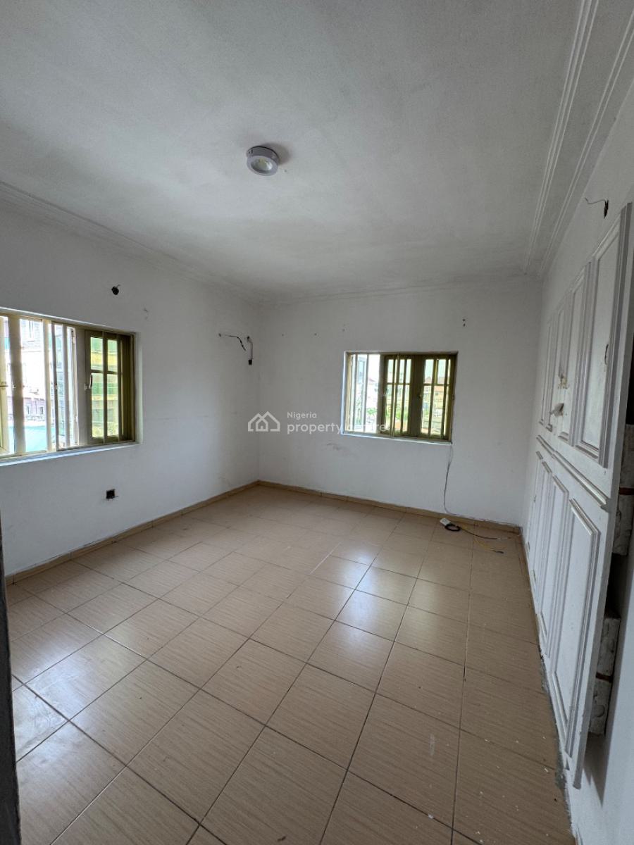 Lovely 2 Bedroom Flat, Agungi, Lekki, Lagos, Flat / Apartment for Rent