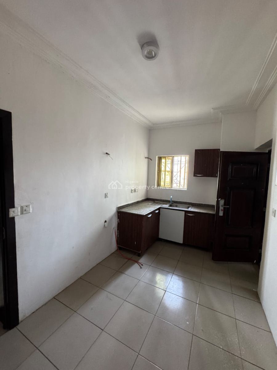 Lovely 2 Bedroom Flat, Agungi, Lekki, Lagos, Flat / Apartment for Rent
