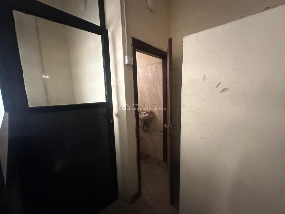 Office Space, Herbert Macaulay Way, Yaba, Lagos, Office Space for Rent