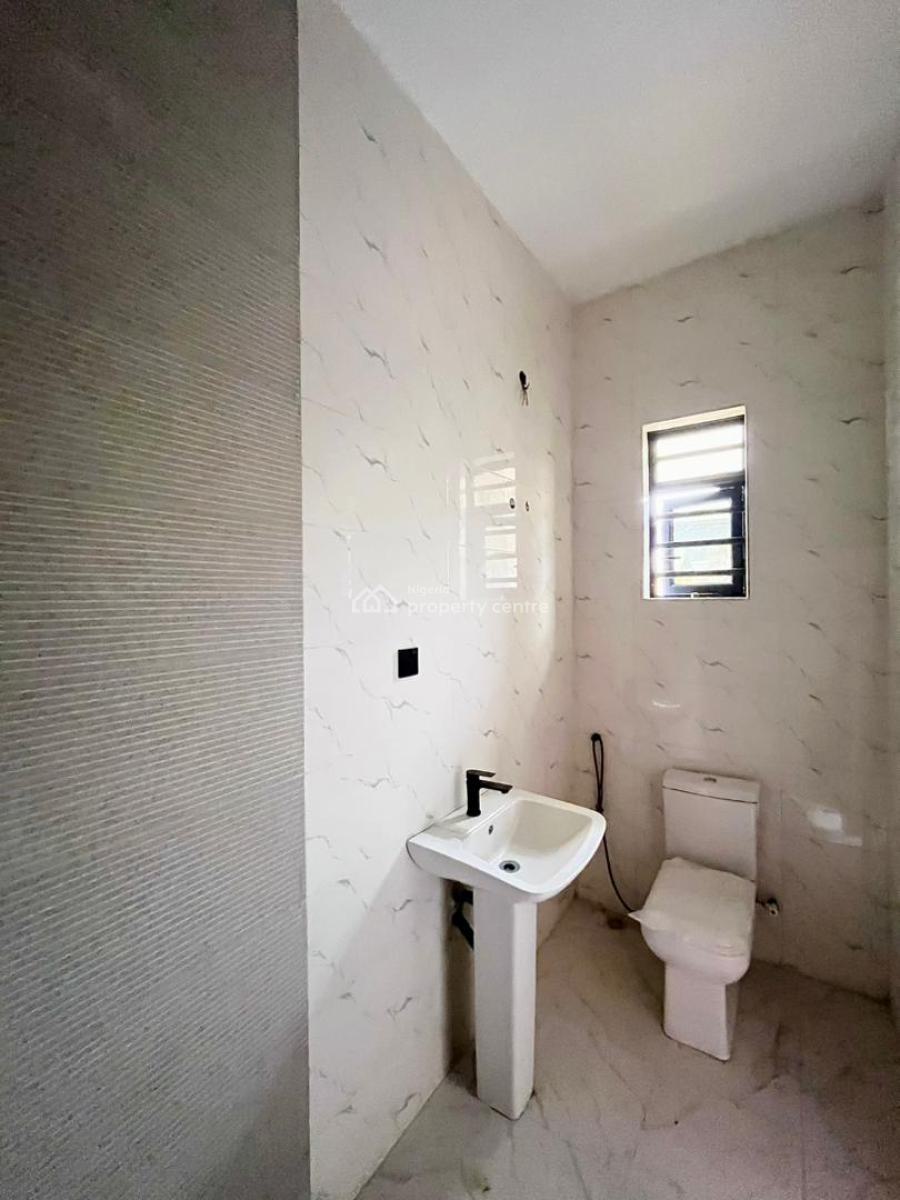 Contemporary 2 Bedroom Apartment, Ajah, Lagos, Flat / Apartment for Sale