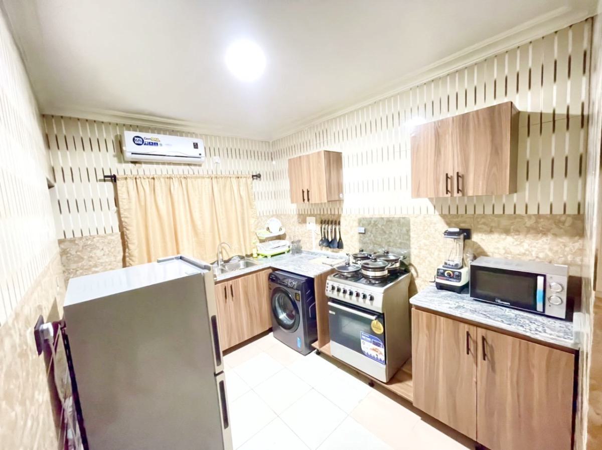 Luxury 3 Bedroom Flat, Gra Phase 2, Magodo, Lagos, Flat / Apartment for Sale