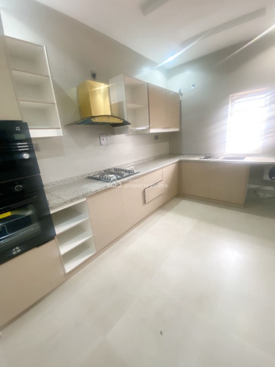 a Well Maintained Spacious 2 Bedroom Flat, Ikeja, Lagos, Flat / Apartment for Rent